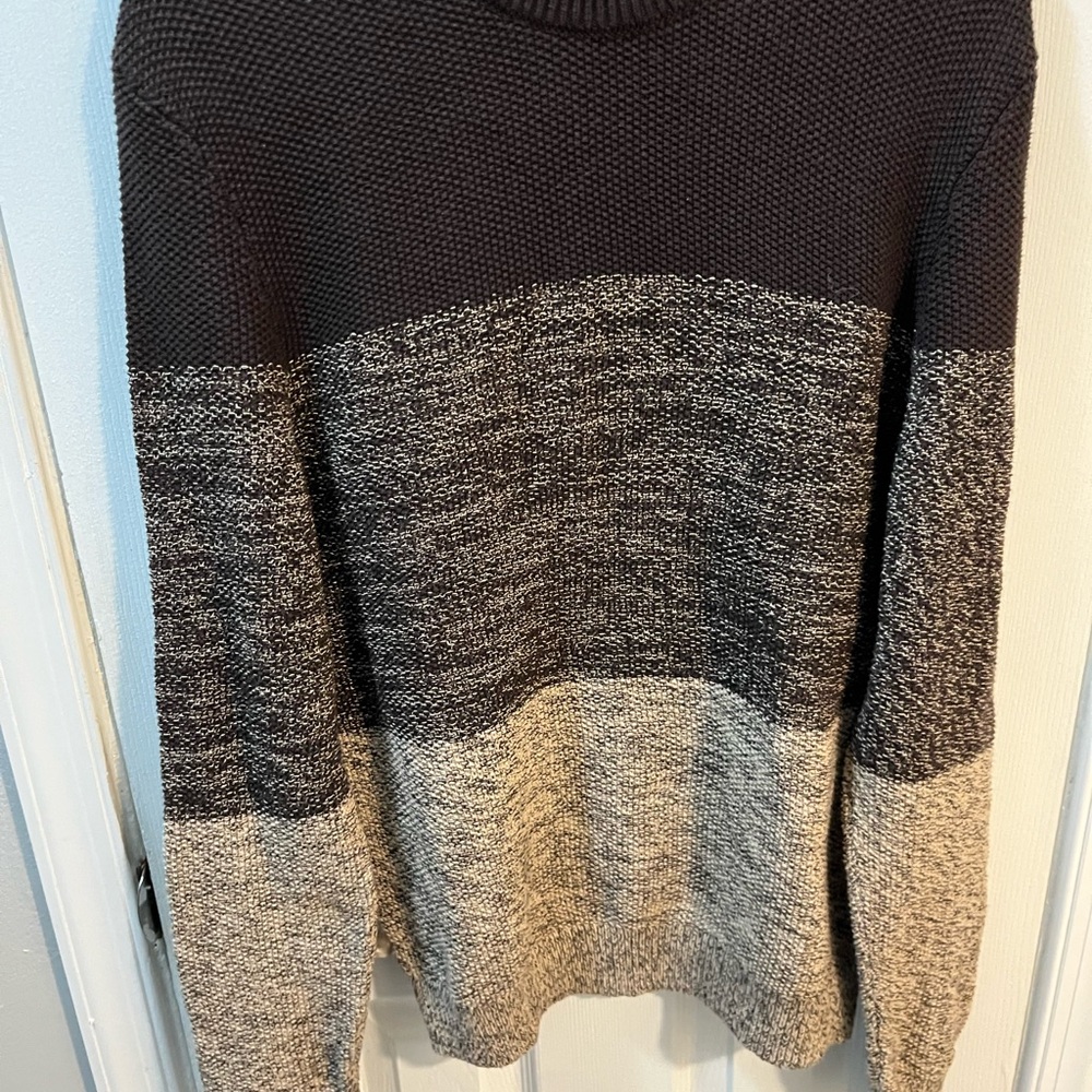 Ben Sherman Men’s Crewneck long sleeve Colorblock Sweater in Brown & Tan Size S